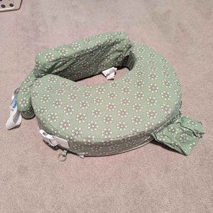 My Brest Friend Nursing Pillow